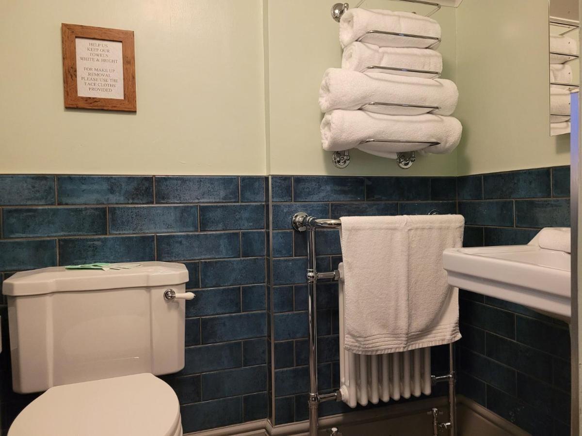 Afallon Townhouse Долгелай Екстериор снимка